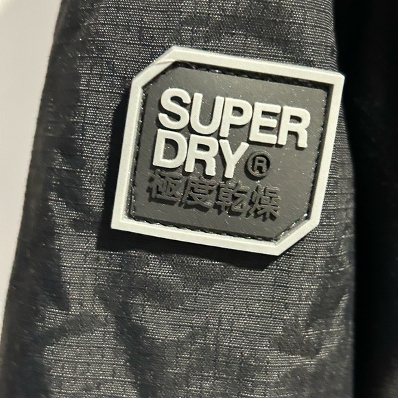 Superdry Black Raincoat for Men - Picture 2 of 11